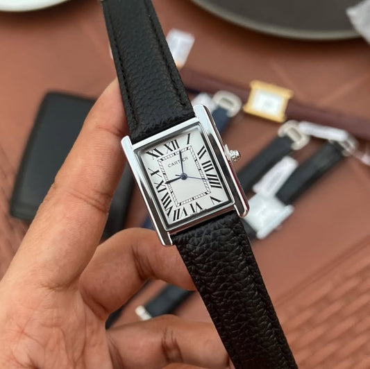 Cartier Tank⌚