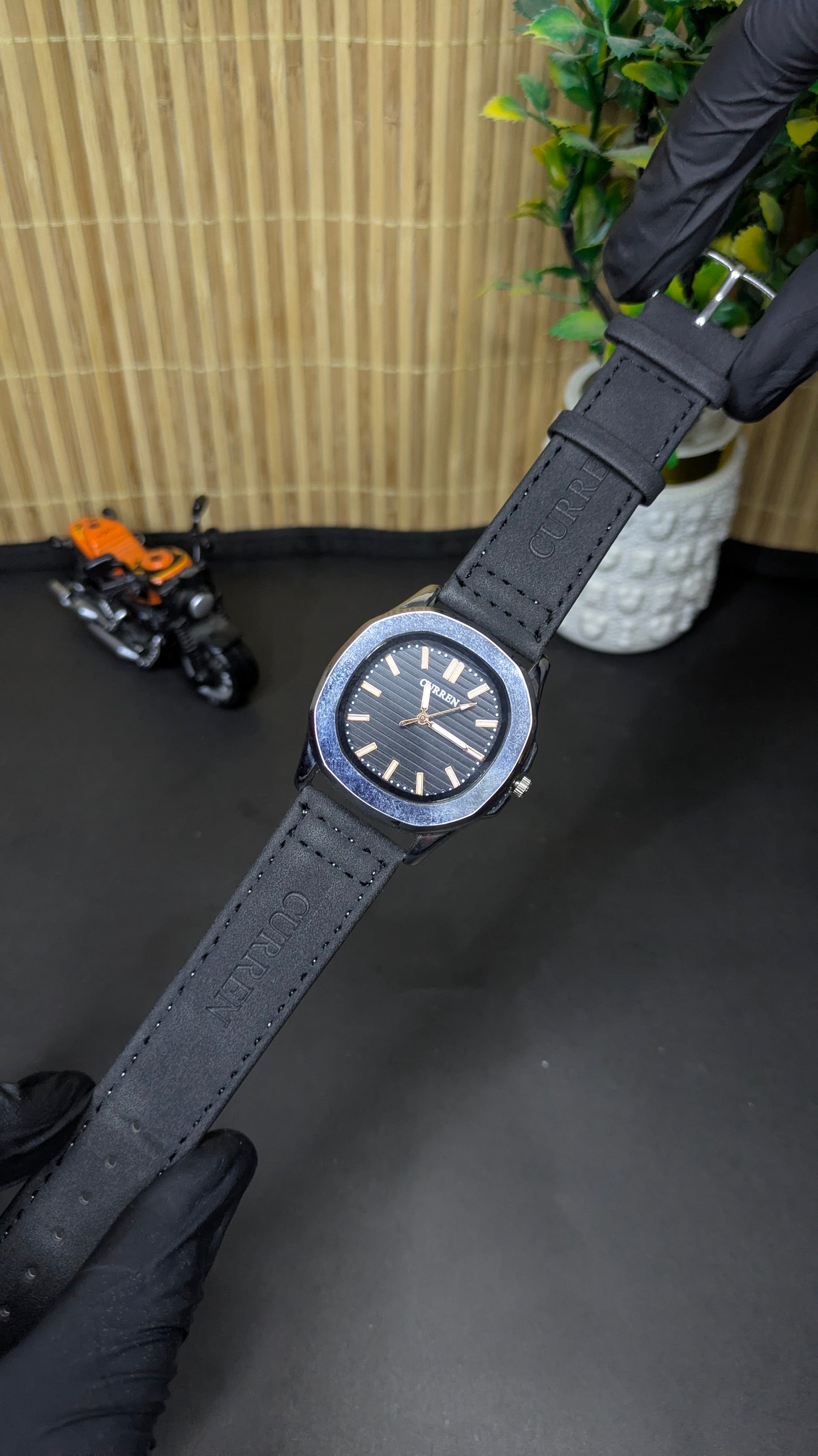 CLASSIC WATCH