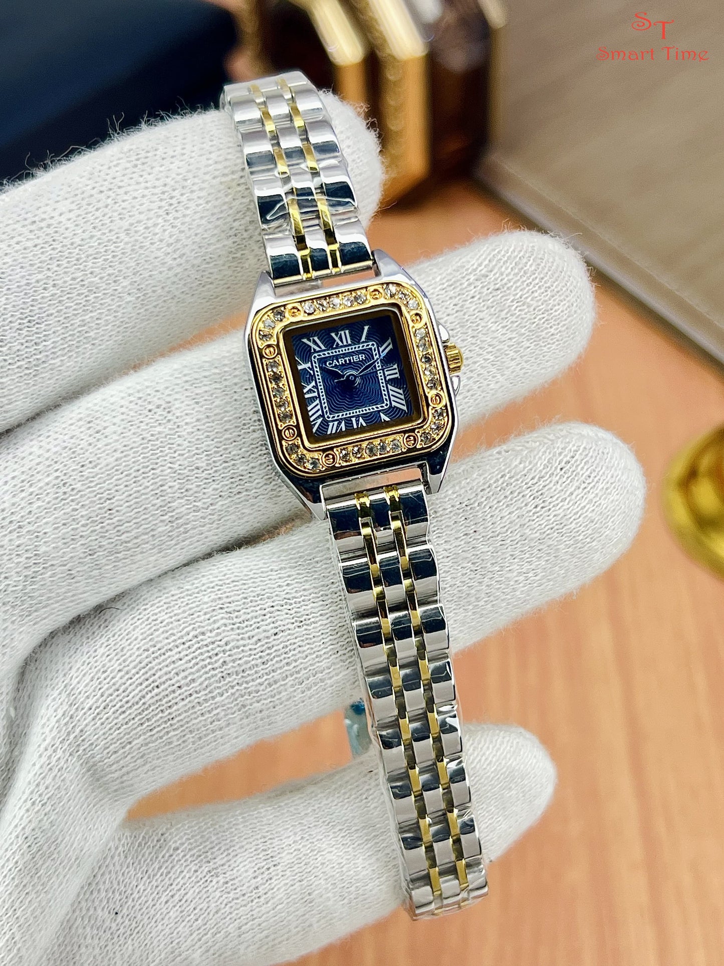 Cartier Ladies Watch⌚